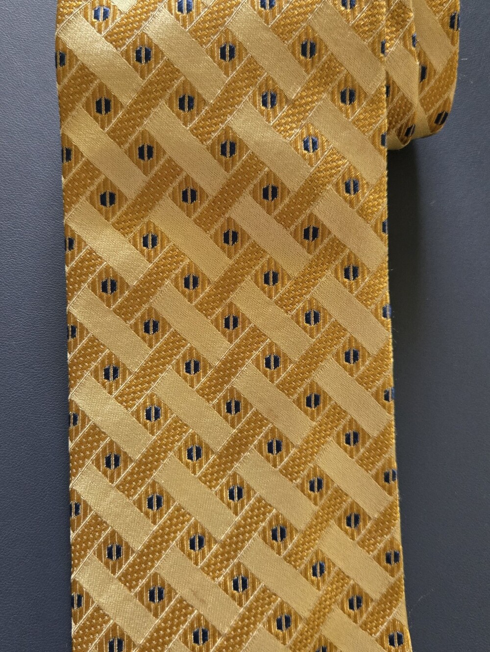 Ermenegildo Zegna Antique Gold Sheen Navy Geometric Print Silk Tie Made In Italy - Picture 4 of 11